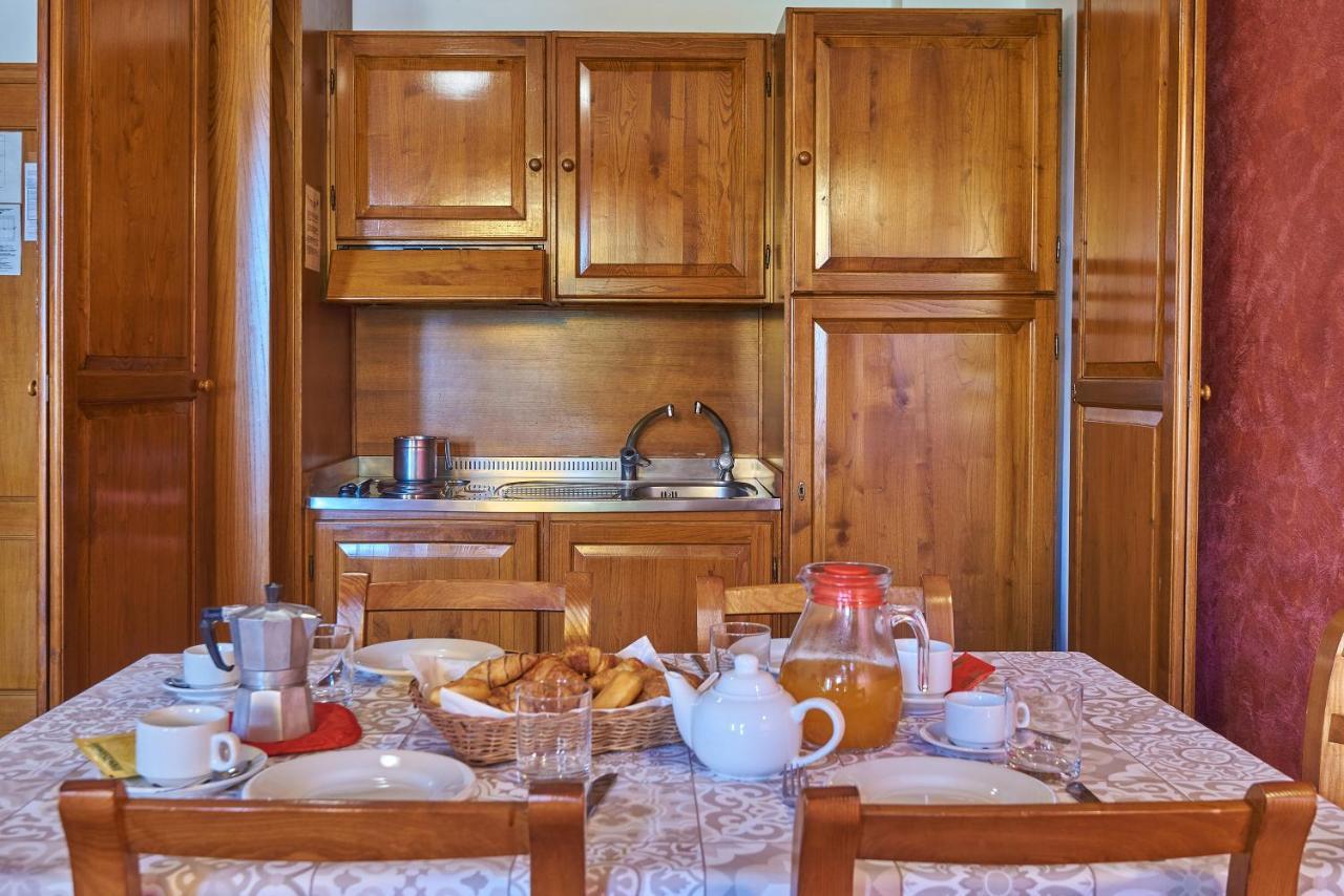 Casanova - Family Apartments Residence San Quirico dʼOrcia المظهر الخارجي الصورة