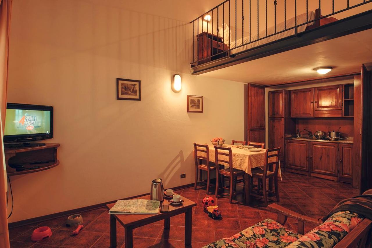 Casanova - Family Apartments Residence San Quirico dʼOrcia المظهر الخارجي الصورة