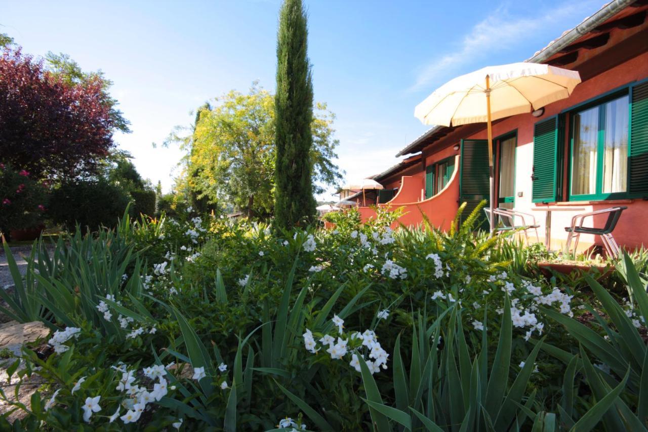 Casanova - Family Apartments Residence San Quirico dʼOrcia المظهر الخارجي الصورة