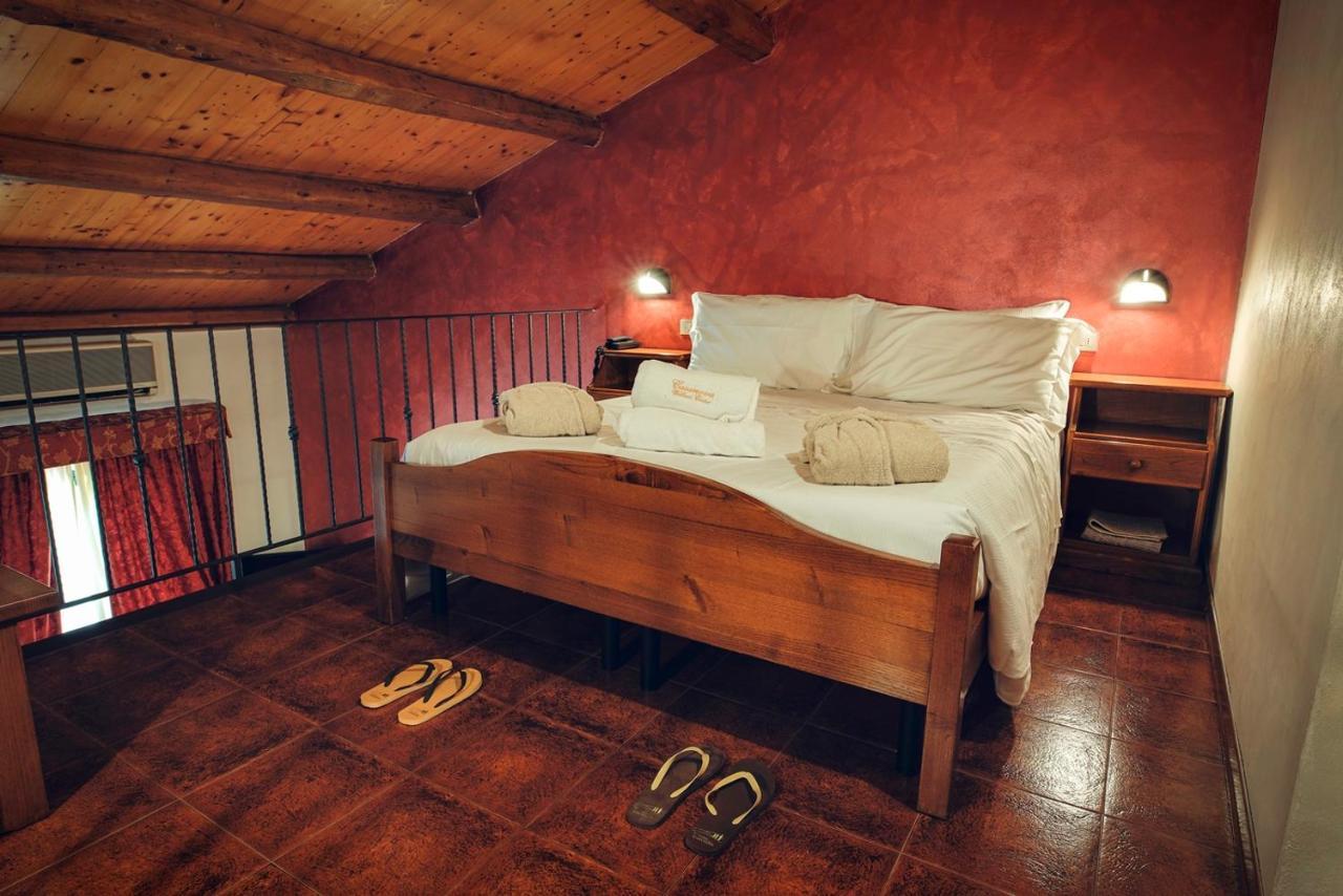 Casanova - Family Apartments Residence San Quirico dʼOrcia المظهر الخارجي الصورة